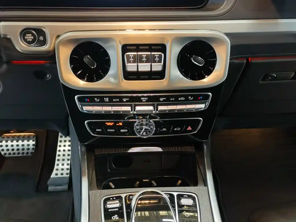 Mercedes-Benz G-Class — миниатюра 5