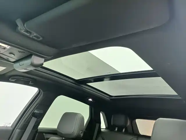 Cadillac XT5 — миниатюра 10
