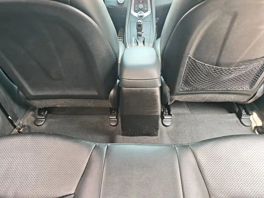 Hyundai Elantra Langdong — миниатюра 25