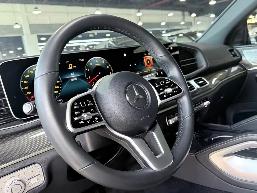 Mercedes-Benz GLE Coupe — миниатюра 7