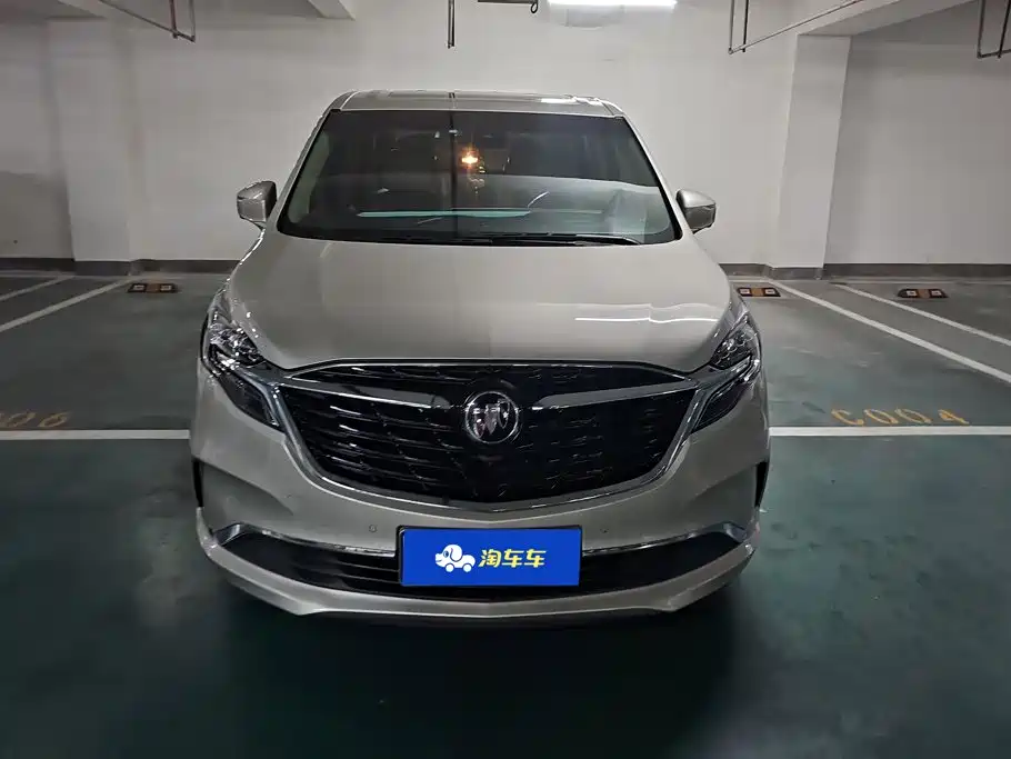 Buick GL8 — миниатюра 2