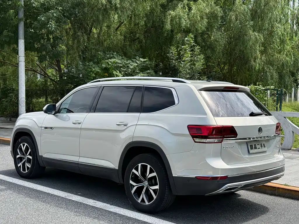 Volkswagen Teramont — миниатюра 5