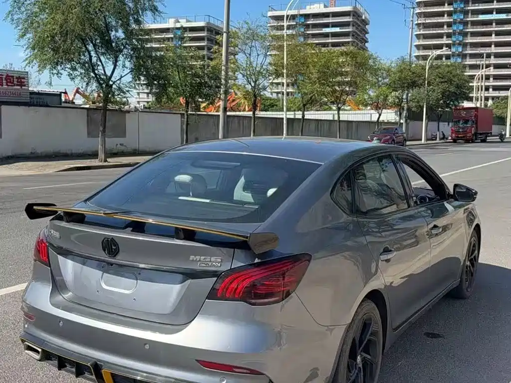 MG MG6 — миниатюра 8