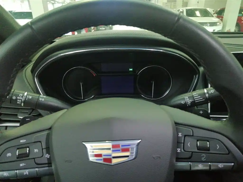 Cadillac CT5 2022 28T Luxury ( Standard )