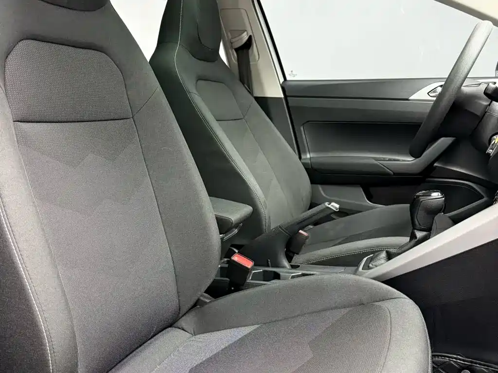 Volkswagen Polo — миниатюра 4
