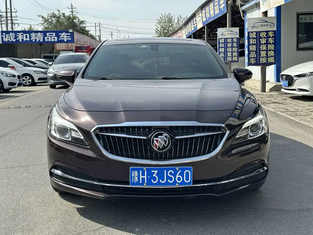 Buick LaCrosse — миниатюра 2