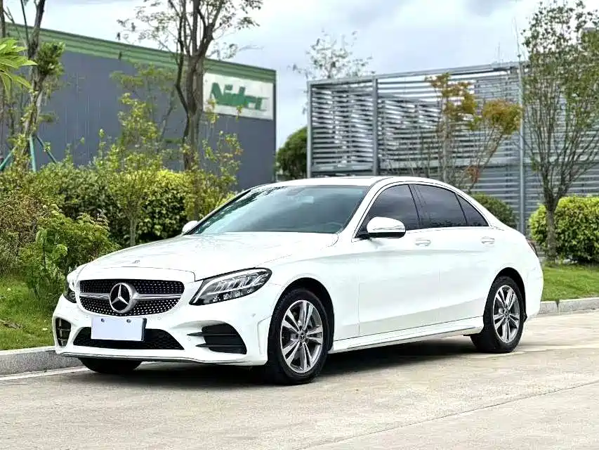 Купить Mercedes-Benz C-Class