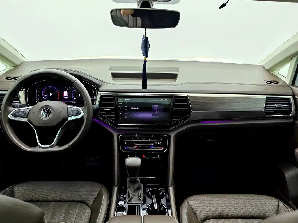 Volkswagen Viloran — миниатюра 10