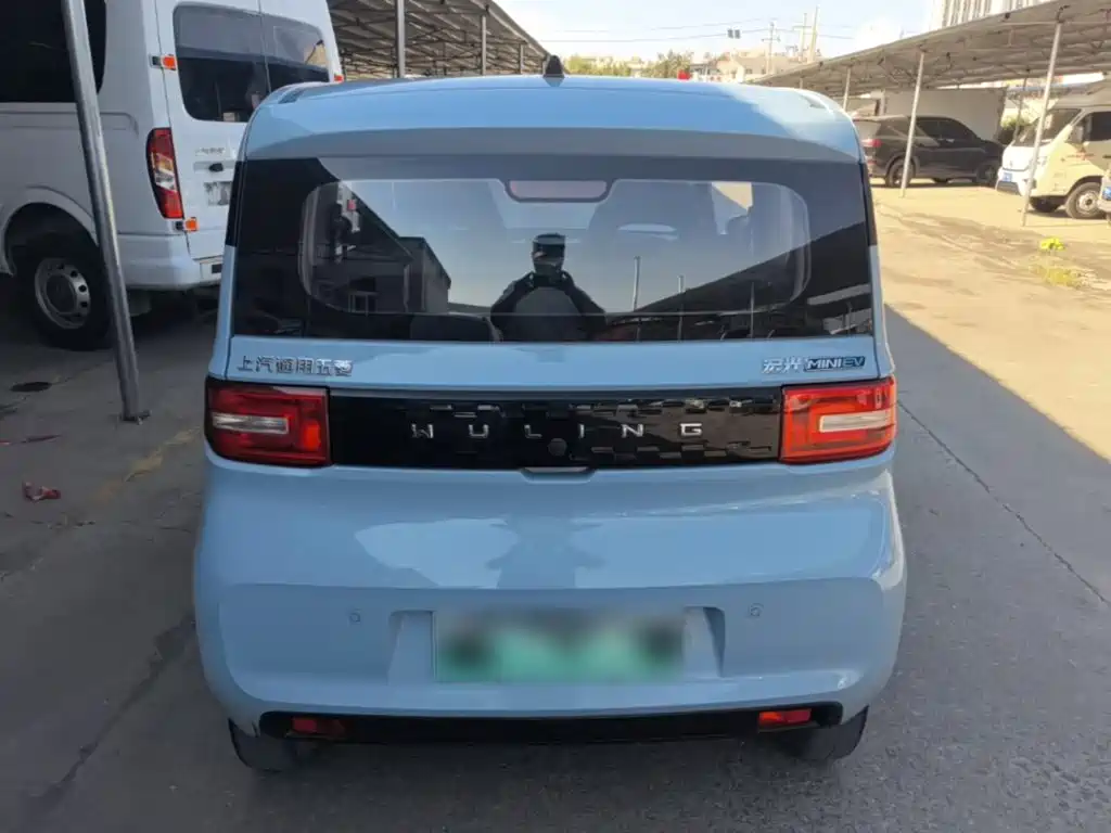 Wuling MINIEV — миниатюра 6