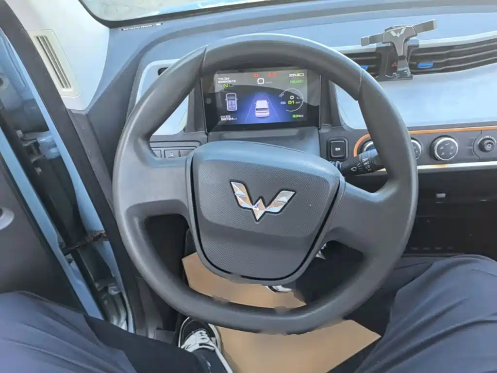 Wuling MINIEV — миниатюра 11
