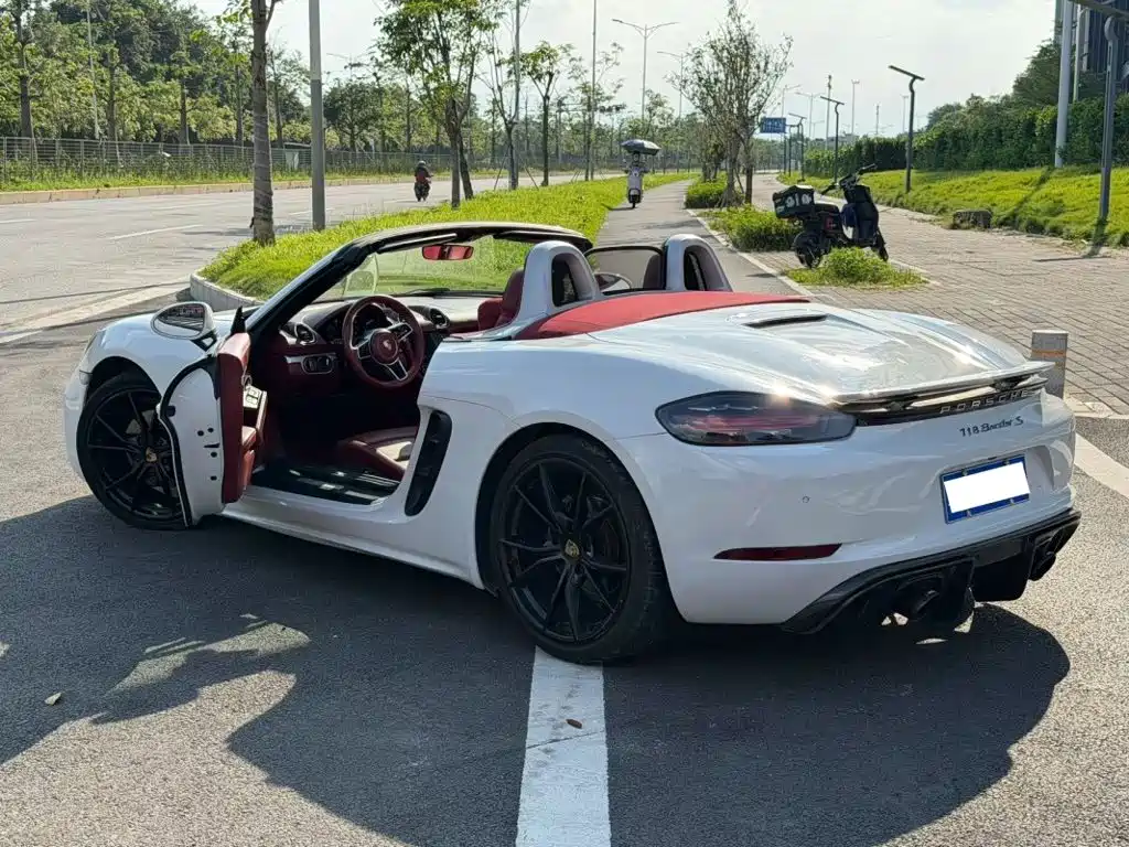 Porsche 718 — миниатюра 7