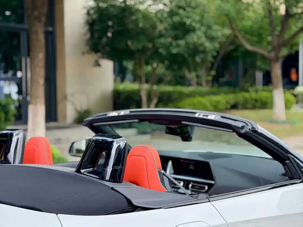 BMW Z4 — миниатюра 9