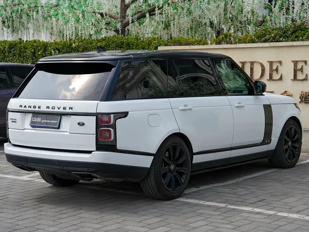 Land Rover Range Rover 2018 3.0 SC V6 Vogue SE Long Wheelbase