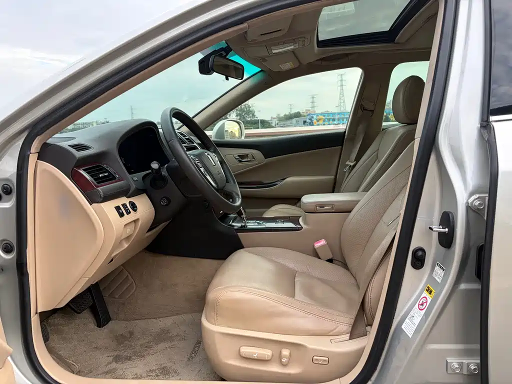 Toyota Crown 2010 3.0L Royal Saloon