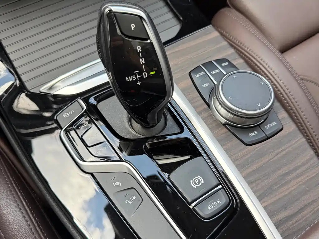 BMW X3 — миниатюра 13