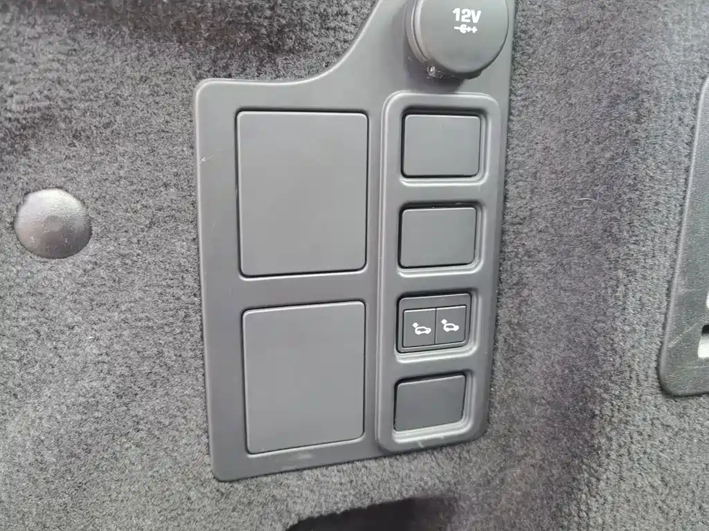 Land Rover Discovery — миниатюра 17