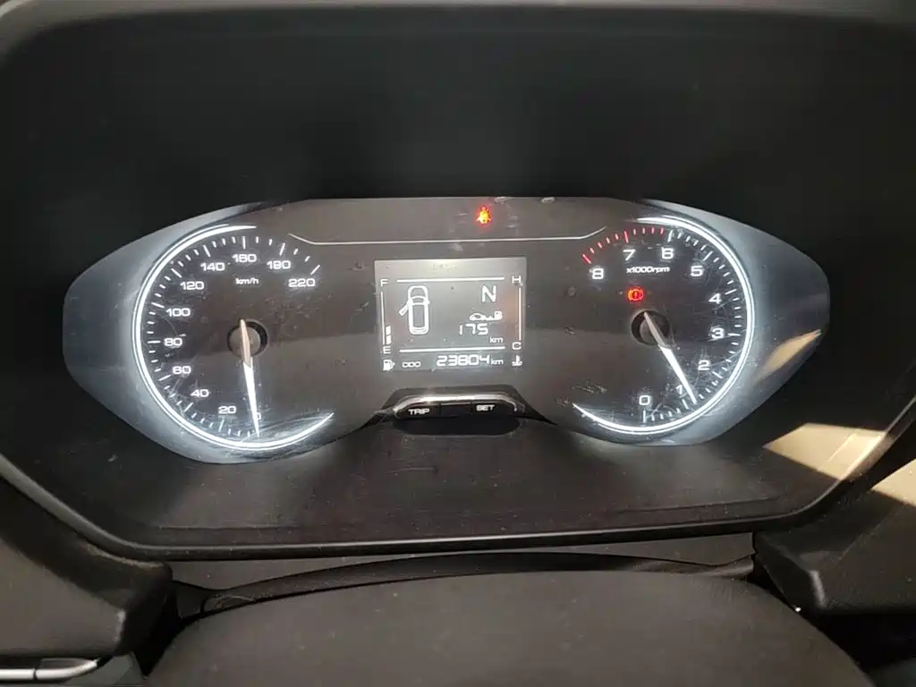 Wuling Xingchi — миниатюра 12