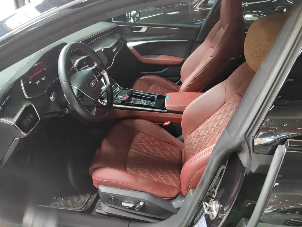 Audi A7L — миниатюра 5