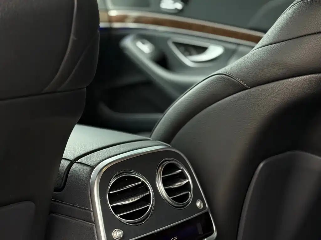 Mercedes-Benz S-Class — миниатюра 7