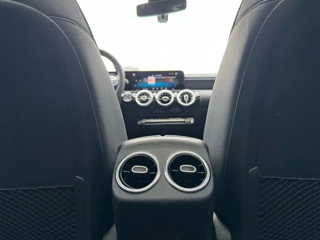 Mercedes-Benz A-Class — миниатюра 16