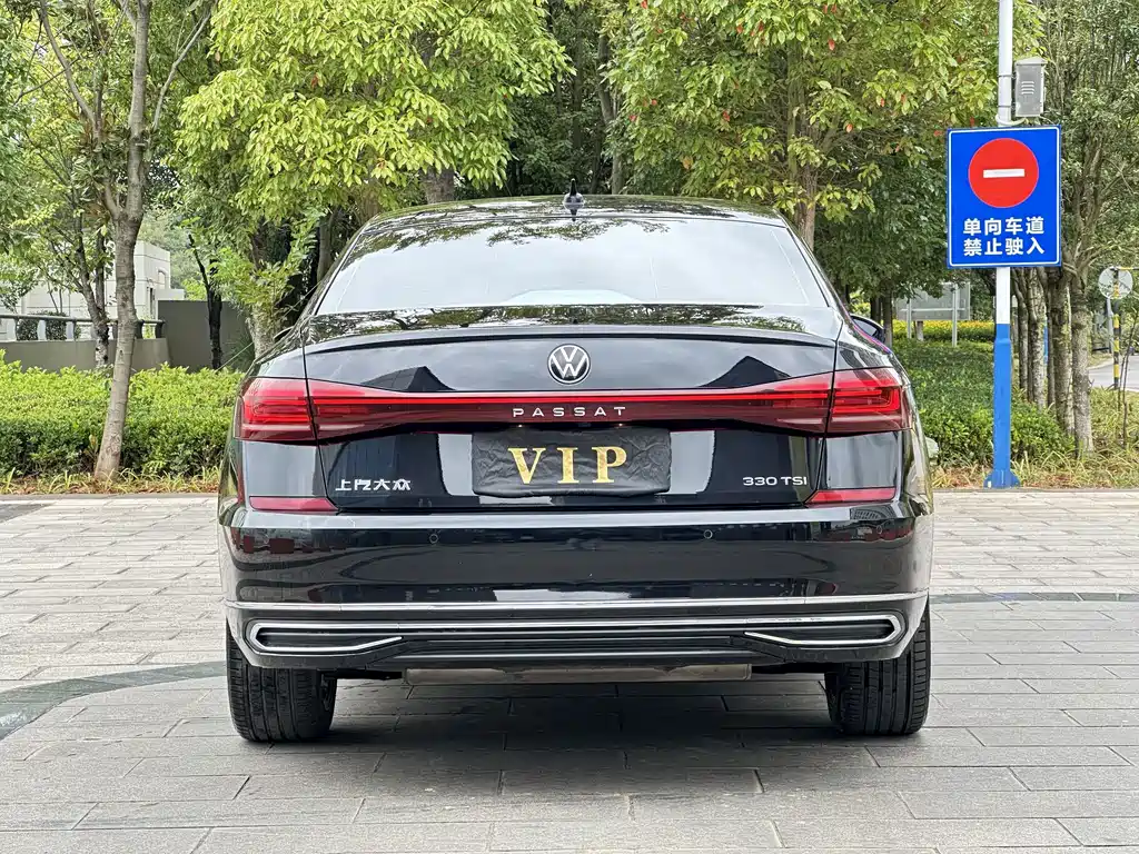 Volkswagen Passat — миниатюра 8