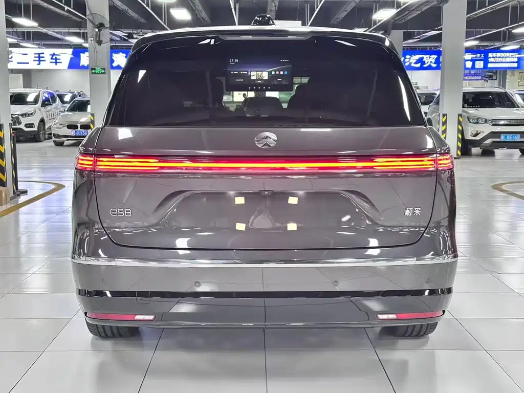 NIO ES8 — миниатюра 8