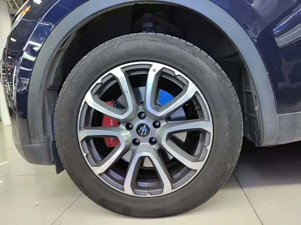 Maserati Levante — миниатюра 23
