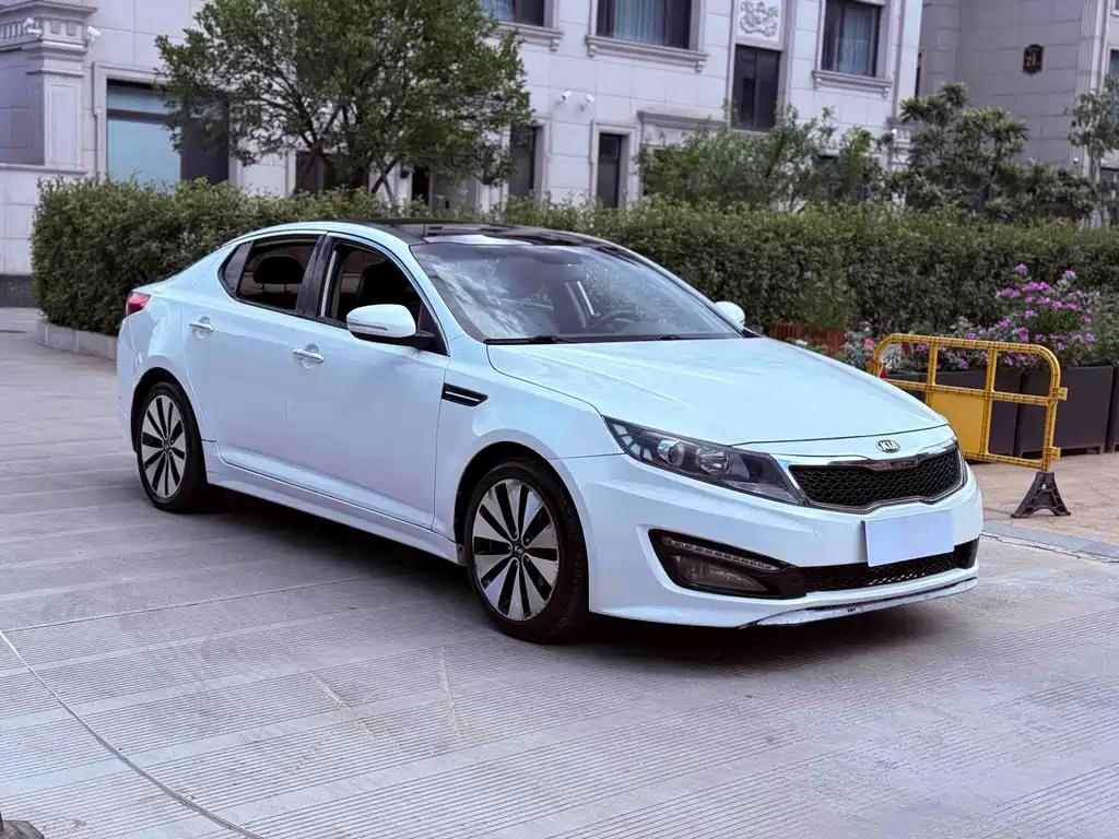Kia K5 — миниатюра 3