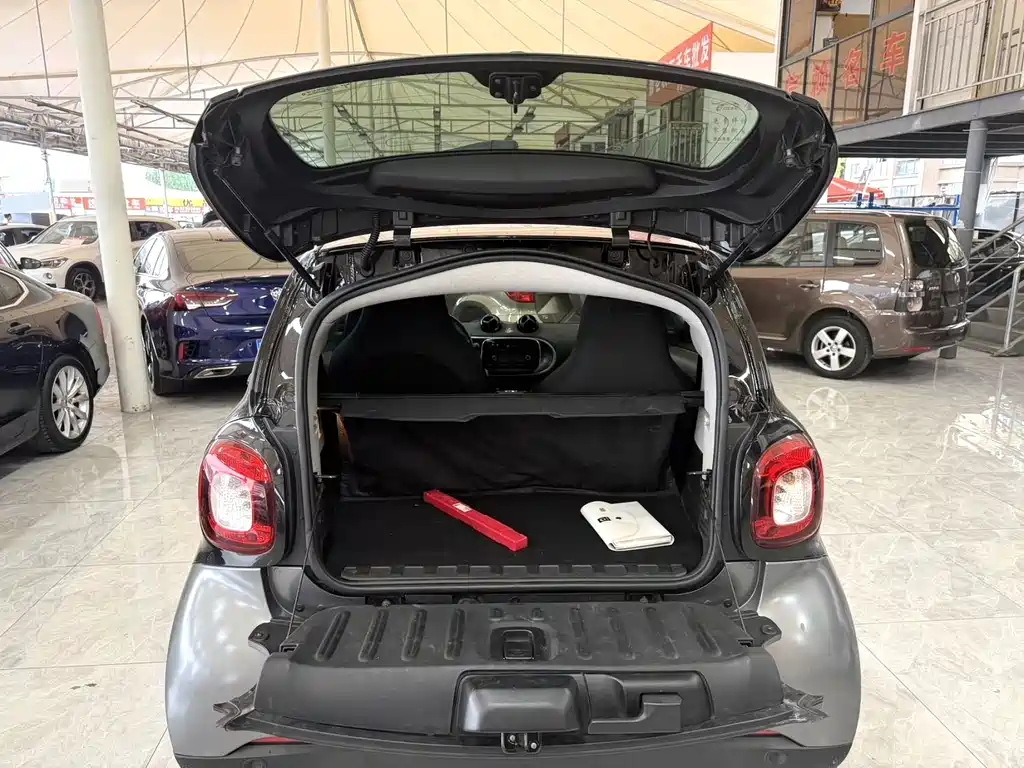Smart fortwo 2015 1.0L 52