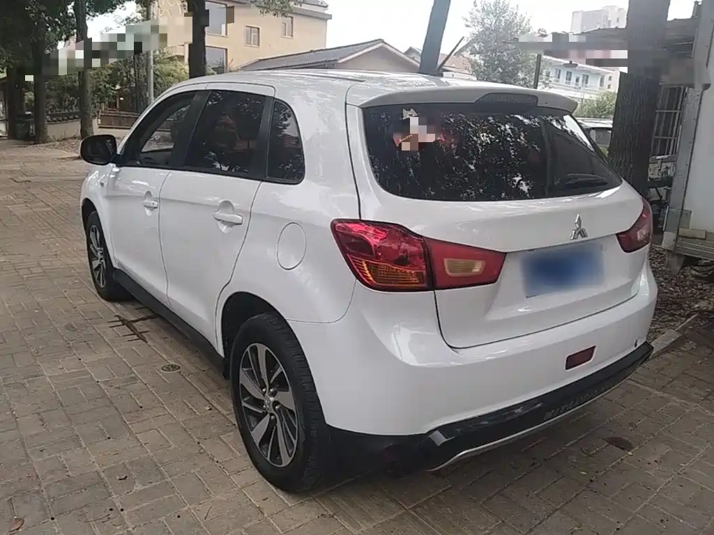 Mitsubishi ASX — миниатюра 5