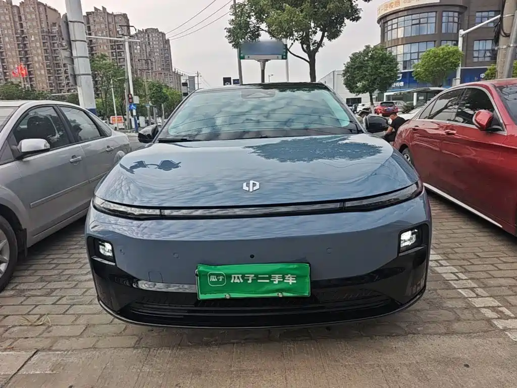 Leapmotor Leapmotor B01 — миниатюра 3