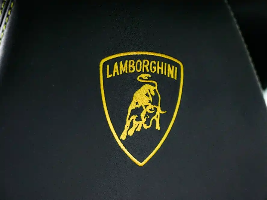 Lamborghini Urus — миниатюра 25