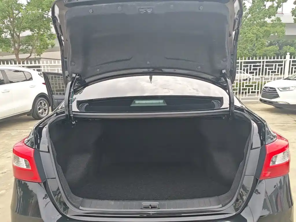 Nissan Sylphy — миниатюра 19