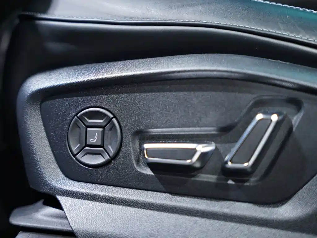 Audi RS Q8 — миниатюра 23