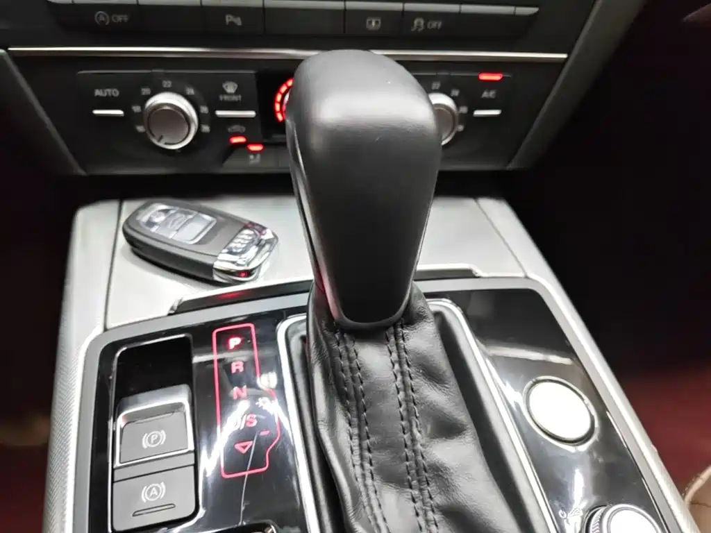 Audi A6L — миниатюра 14