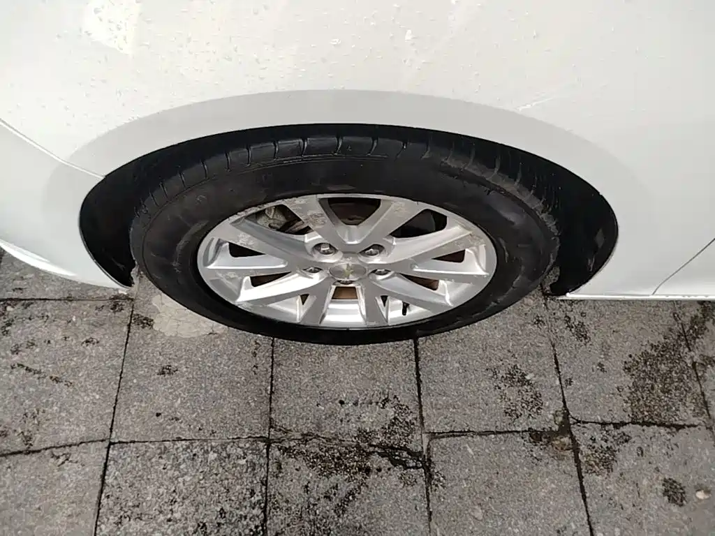 Chevrolet Malibu — миниатюра 23