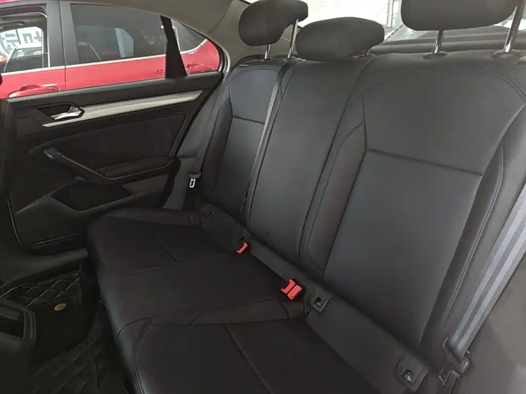 Volkswagen Lamando — миниатюра 17