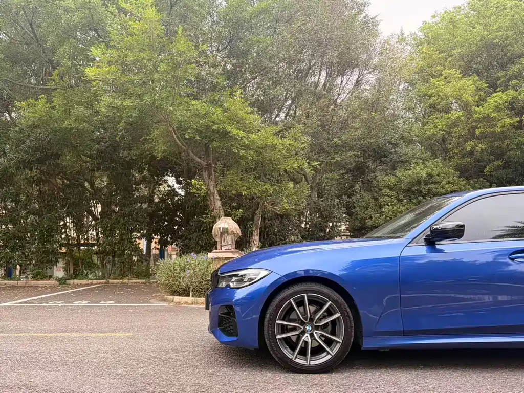 BMW 3 Series — миниатюра 12