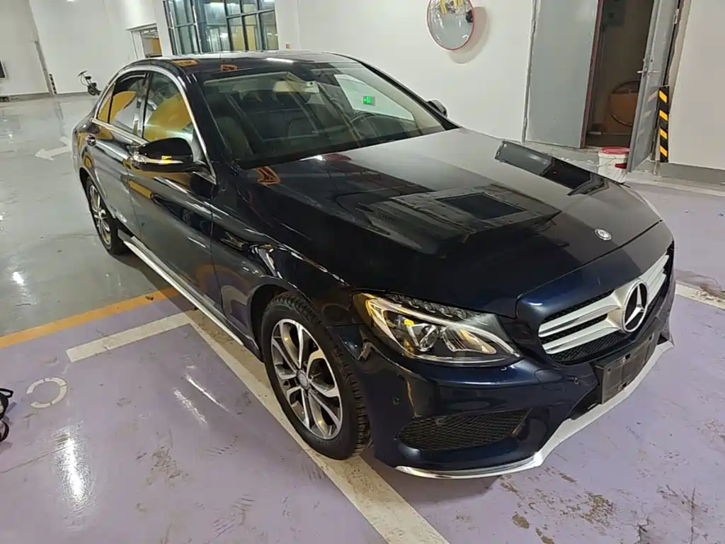 Mercedes-Benz C-Class — миниатюра 4
