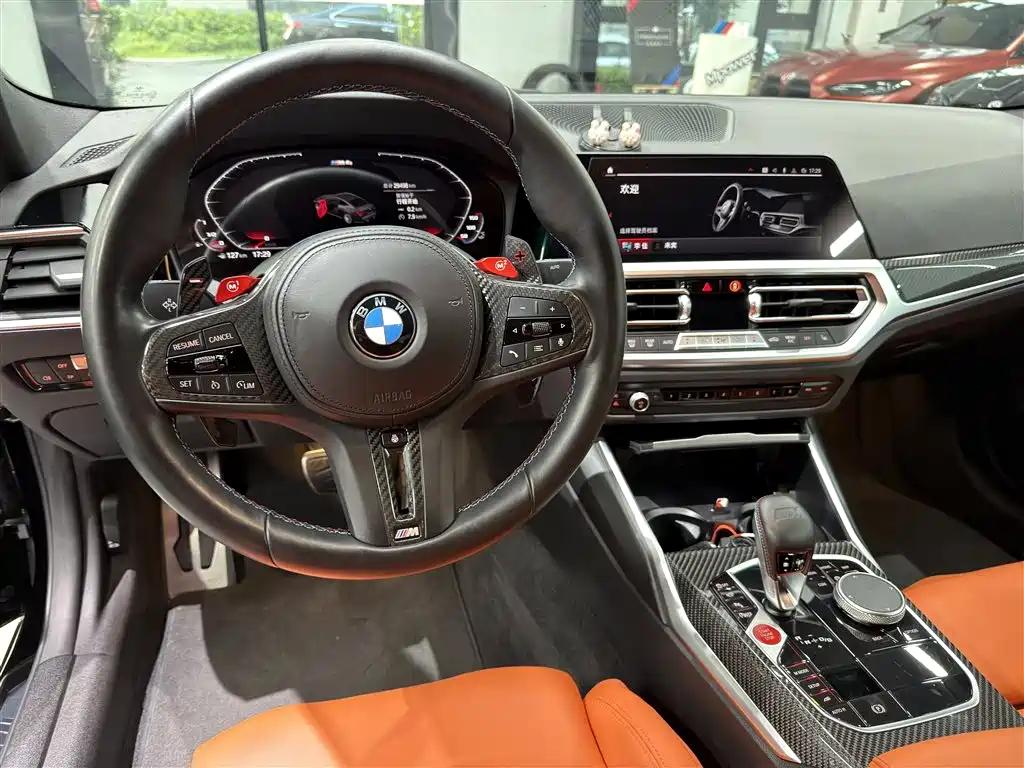 BMW M4 — миниатюра 7
