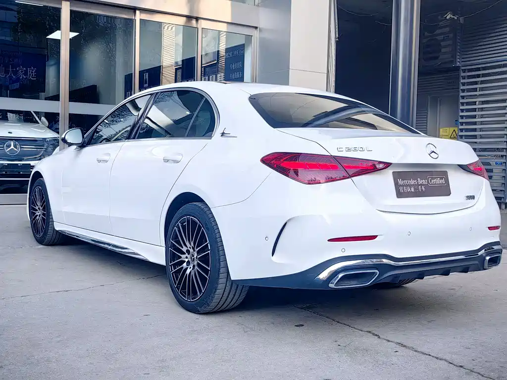 MERCEDES-BENZ C CLASS