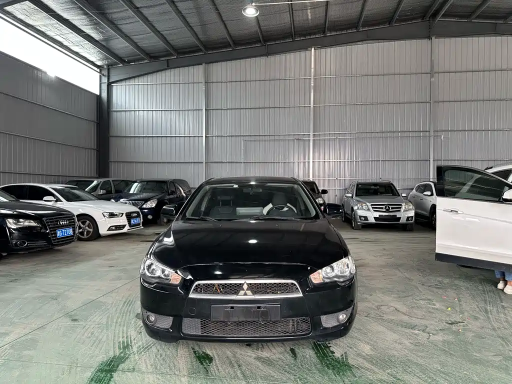 Mitsubishi Lancer EX — миниатюра 2