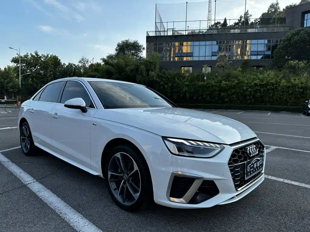 Audi A4L — миниатюра 23