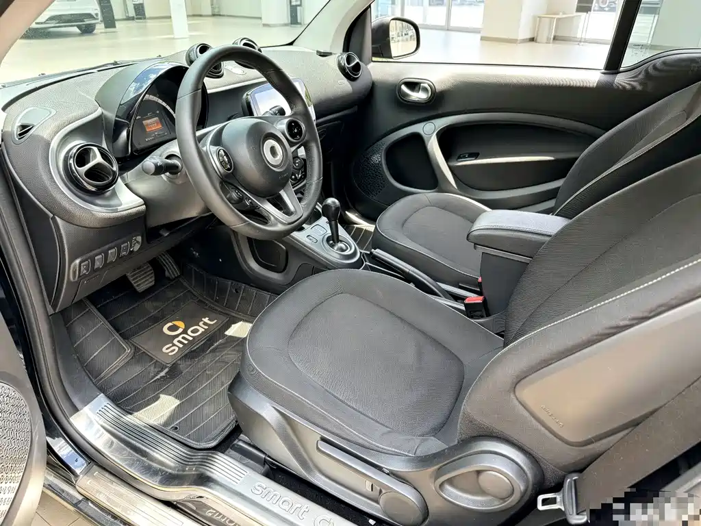 smart Smart Fortwo — миниатюра 8