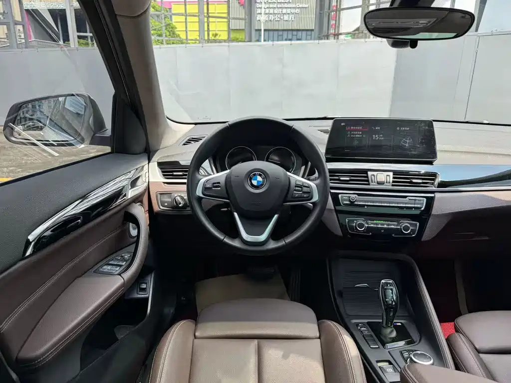 BMW X1 — миниатюра 5