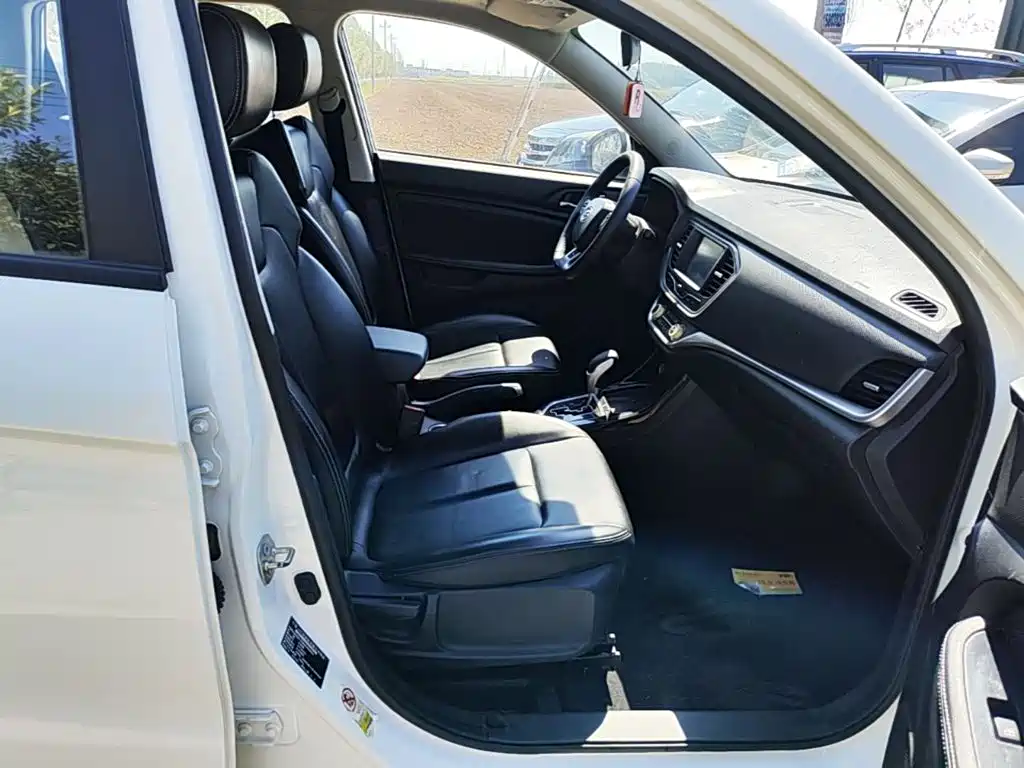 Landwind Landwind X2 — миниатюра 25