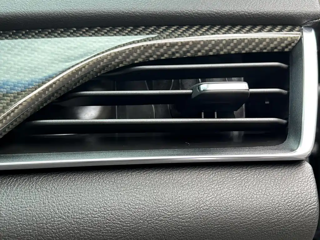 Cadillac CT5 — миниатюра 18