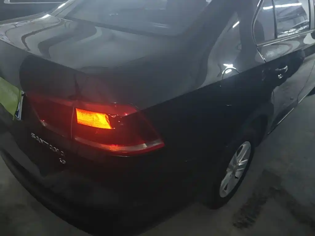 Volkswagen Santana — миниатюра 8