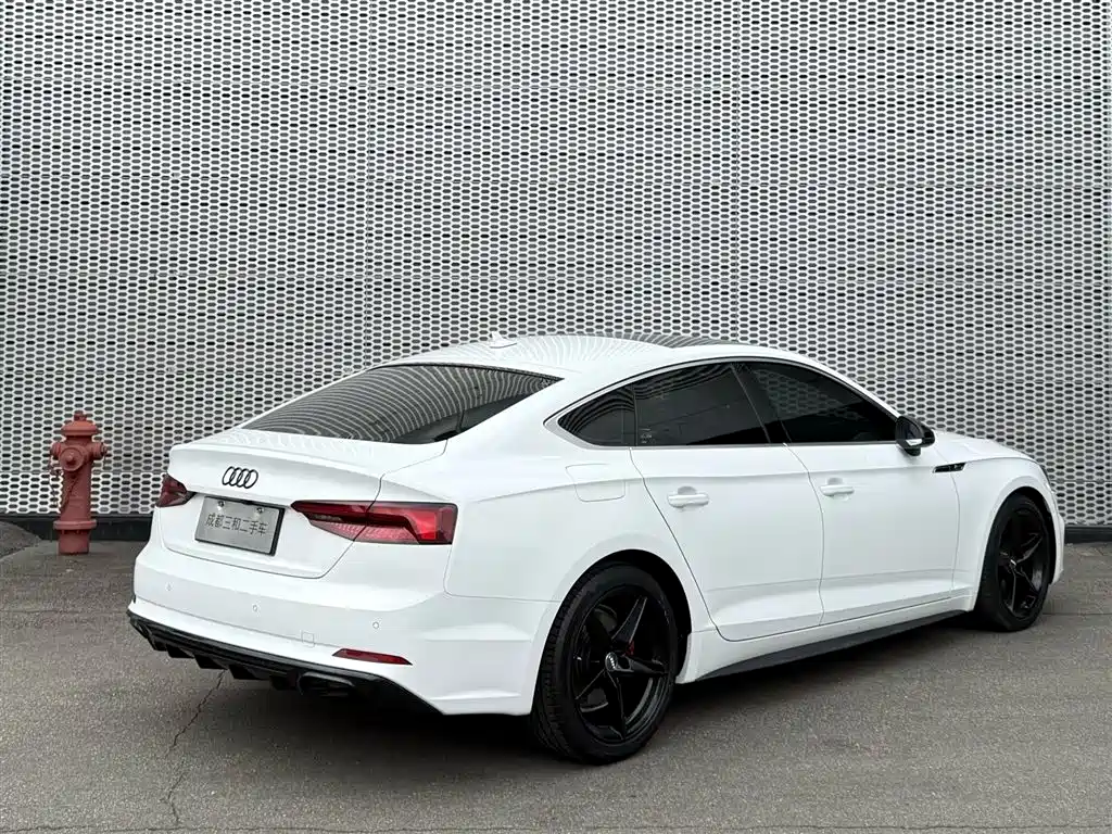 Audi A5 (Import) — миниатюра 4