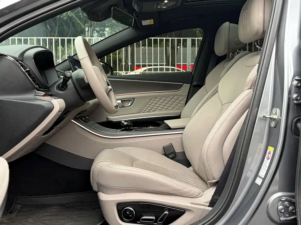 BYD Han — миниатюра 8